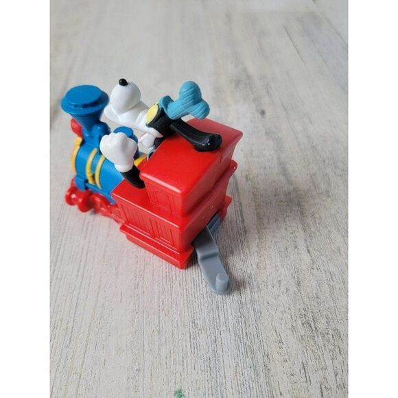 Disney Runaway Railway goofy Pixar toy figure - Picture 4 of 5